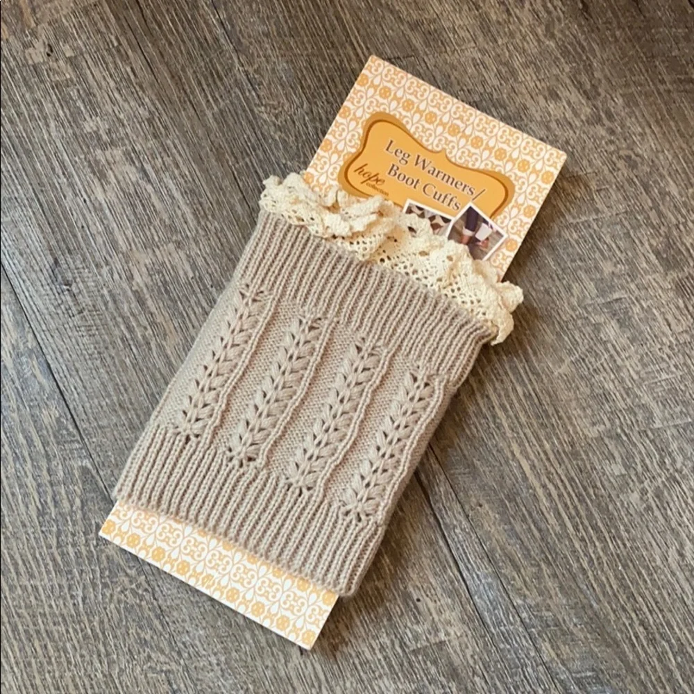 NWT Hope Collection Beige Leg Warmers/Boot Cuffs